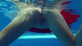 underwater hungarian teen 18+ kittina clairette shines in bikini scene