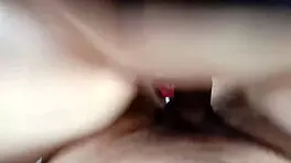 Le Ayudo a Mi Vecina y Me Corro en Su Ropa!