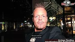 Deutsche 18 Jährige Studentin Mit Brille Online Abgeschleppt Für Einen Treffen