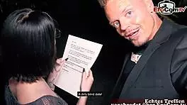 Deutsche 18 Jährige Studentin Mit Brille Online Abgeschleppt Für Einen Treffen