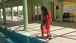 Perfect ass and pointy nipples on skinny milf nicole 😍