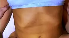 la madrastra de su amiga era una mujer que le encantaba que la dominaran en la cama y su amante no podia resistirse a sus suplicas