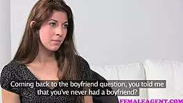 可爱处女选秀沙发探索极限首次高潮