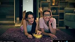 girlsway aidra fox throws sorority party with jillian janson 😈🍆