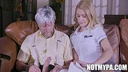 Khloe Kingsley Gets Intense Blowjob from Jack Vegas