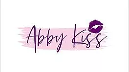 abby kiss pulls vibrator from her 18+ pussy and throat fucks herself