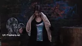 zarinas indian teen 18+ flashing pussy while oriental babes finger outdoors