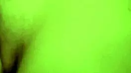 辣妹女友让我在镜头前干她