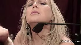 伙计，我就在操这个绑起来的大奶熟女和青少年18+，你知道吗？