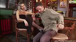 asian amateur babe playin with toy in threesome gettin the best experience 😍