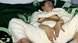 Amateur Starts Day with Squirt