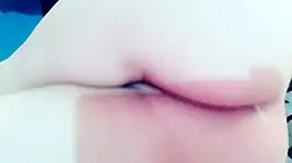 El video mas viral la hijastra de lasso ecuatoriana se graba mostrando las tetas el culo y coño que puta real casero amateur