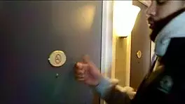 Pop Ya Pussy To Che Flaco's Music