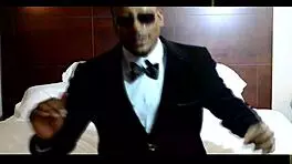 Pop Ya Pussy To Che Flaco's Music