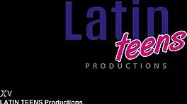 Valeri Martinez承受真实DAP 6对1 伴随尿尿