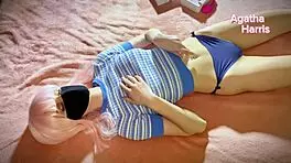 Redhead banishes boredom with solo pussy play close-up