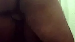 Xxxmetendo a rola na novinha de quatroxxx 😏