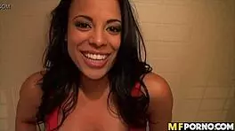 i love gorgeous latina babe luna star