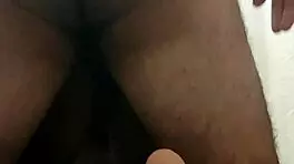 Xxxmetendo a rola na novinha de quatroxxx 😏