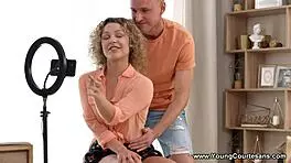 Vanessa Devis, young courtesan, excels in blowjob and pussy licking