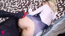 spider-man multiverse miles passionately interacts with gwen stacy