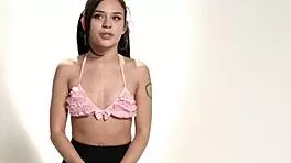 watch aria valencia orgasm solo?