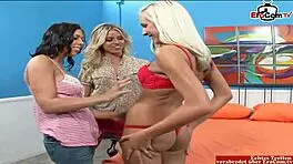 lesbian threesome with dildos and pussy licking!