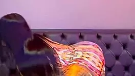 Colombian model of 22 has oily sex in her first casting