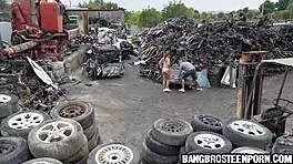 Wow! Hot Fit Teen 18+ Takes It Deep in Booty at Junk Junction!