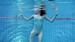 Anna Netrebko Underwater Lesbian Scene