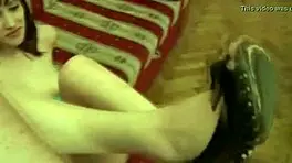 Barely legal young model blows cock 😏