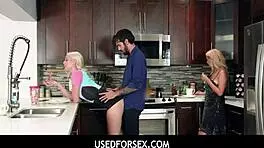 I love freeusing my big tits blonde teen stepsister while playing video games.