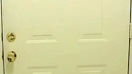 Teen swallows a hard and intense blowjob before getting pounded selbst