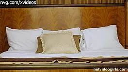 健身模特为日历位子猛干硬上