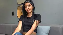 Latina casting trashy 18 year old hood girl railed by fake producer