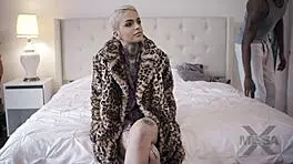 I deepthroat the wrong big cock by mistake