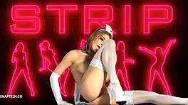 性感护士在医院表演脱衣秀，撕掉衣服