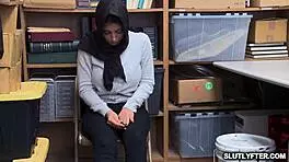 Ella Knox getting fucked like a surf board hitting the tide