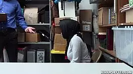 艾拉·诺克斯超辣大奶毛穴