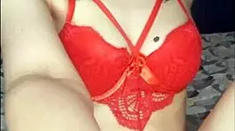 天使偷藏自慰变肛交口爆射精