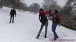 Pussyloving threeway with teen 18+ doggystyled, kissing and handjob leading to cum.