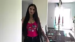 german teen 18+ gets so horny, bangs the handyman raw