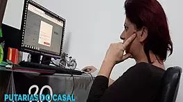 Casada chama técnico de pc para ajudar deleta os e-mail, teen 18+ cowgirl creampie with toys!