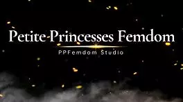 Tattooed mistress Sofi dominates with nylon pantyhose facesitting