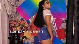 Doing a sexy dance for my boss to make him masturbate 😏