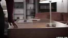 杰伊·泰勒向安吉拉·怀特求助克服恐惧症