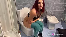 Rosie debuts porn with old guy watching her bubble butt bounce.