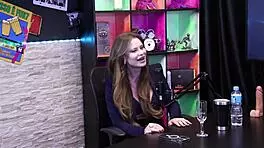 She considers herself shy despite interactions and online presence - Tati Weg