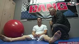 曲线巨乳黑骚货跨种族性交😍