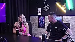 n�o gostava de ver a namorada dando o cu mas se acostumou e sa�ram do swing pro motel com dez pessoas - bruna carlos e matheus caetano